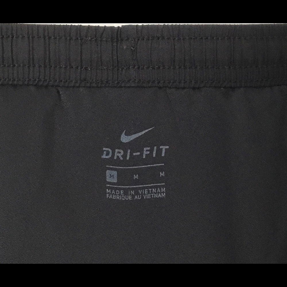 🖤Nike Dri-Fit Womens Track Shorts Size Medium Black Mint Green White Mesh Side - Picture 6 of 8